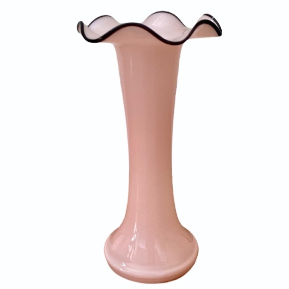 Vintage Czechoslovakia Signed 8” Ruffle Glass Vase - Picture 6 of 8